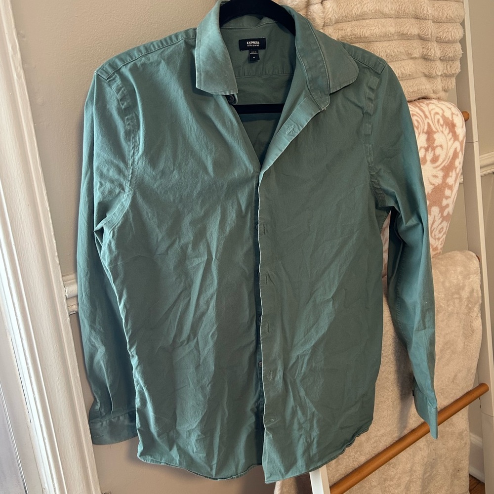 Men’s Express Dress Shirt